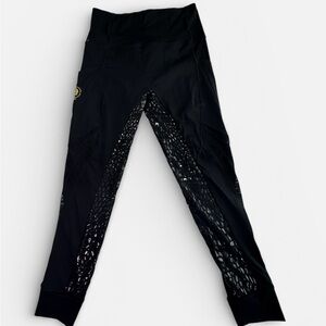 SYNC Black High Waisted Leggings Size Medium Athletic Mesh Panel Yoga Gym 28x25